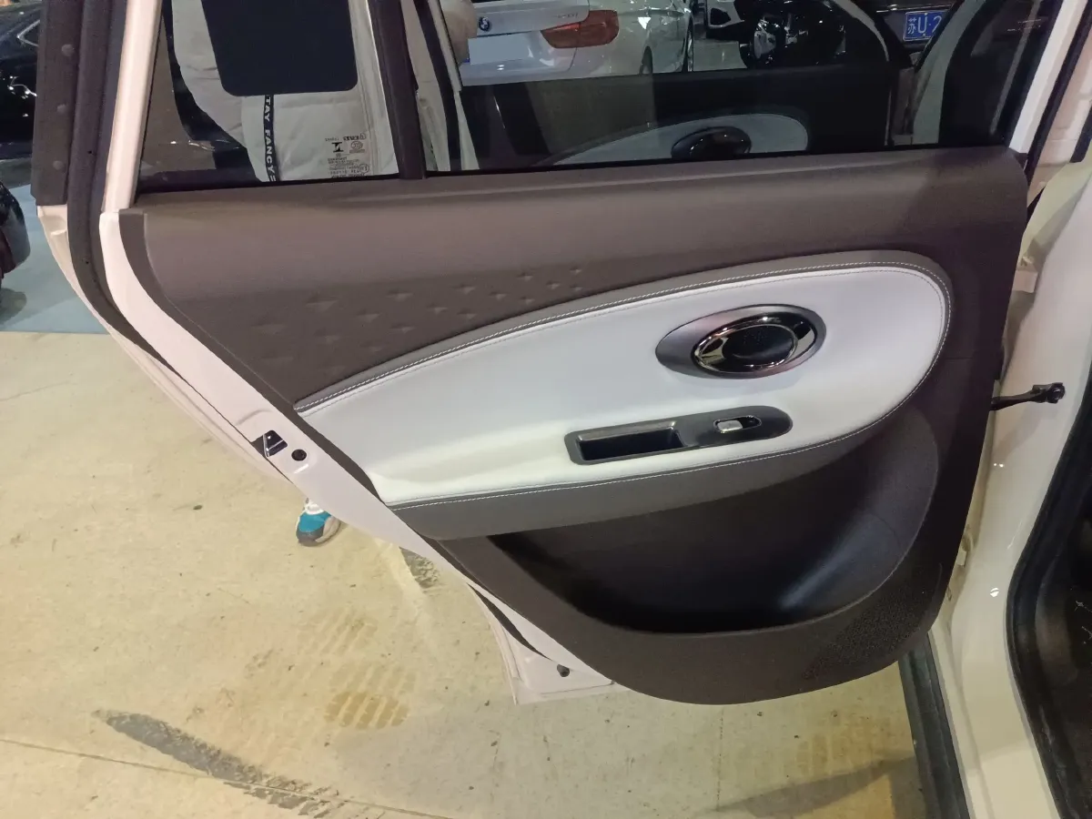 2023 JAC EV YiWei 3 BEV 51.5KWH,autocango,china used car exporter,china ev exporter,chinese used car exporter,chinese used ev exporter