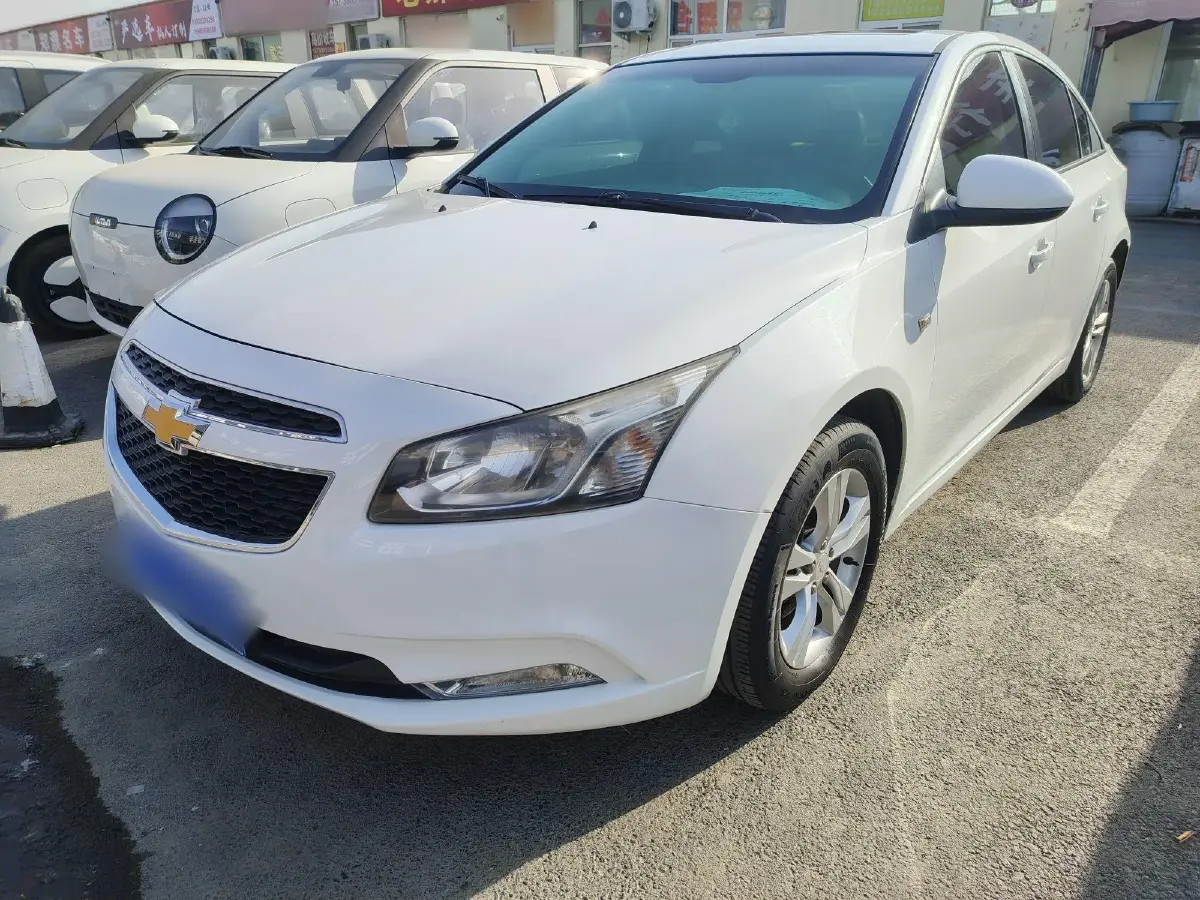 2015 Chevrolet Cruze 1.5L 113HP L4 6AT
