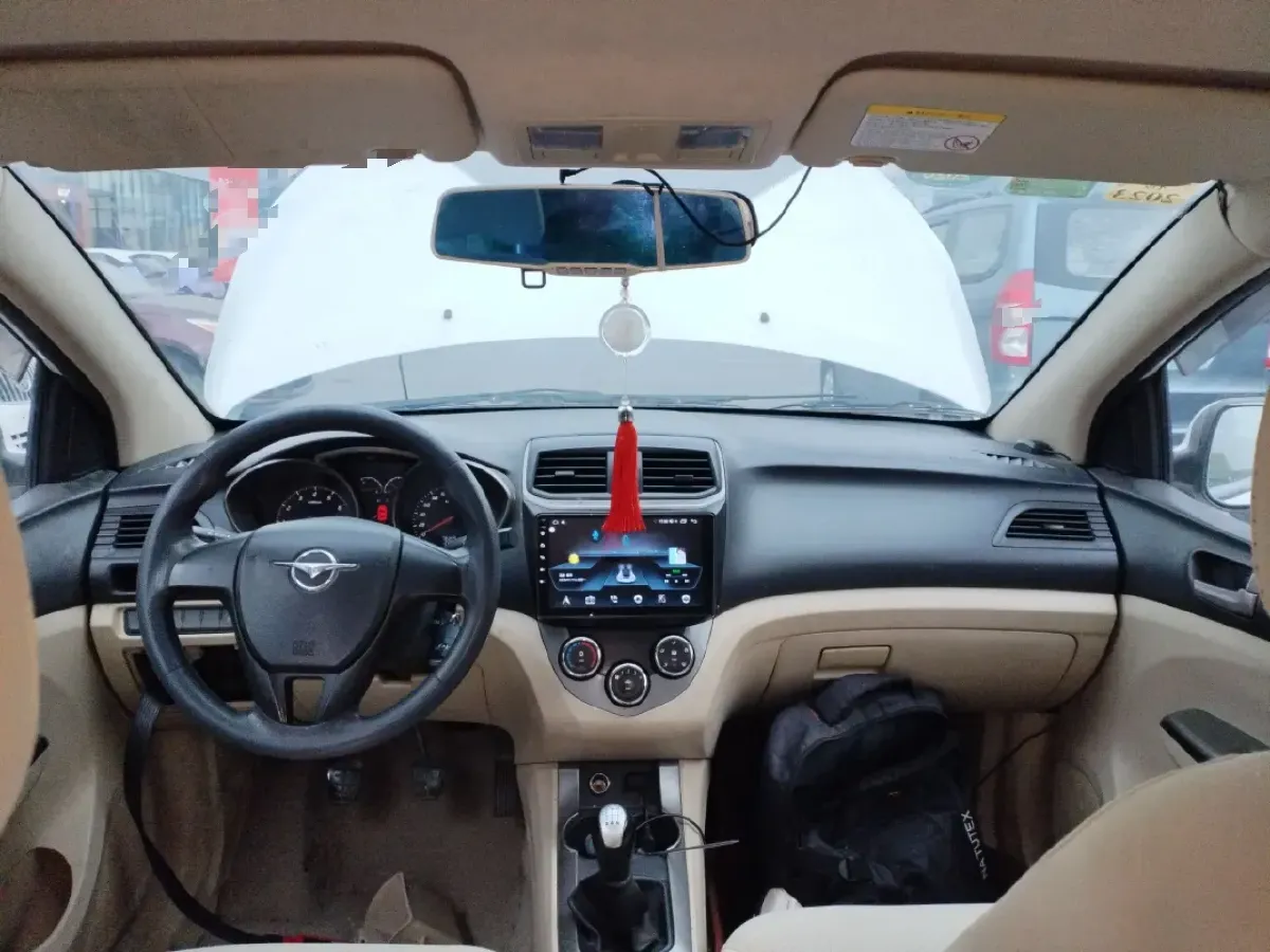 2015 HaiMa M3 1.5L 112HP L4 5MT,autocango,china used car exporter,china ev exporter,chinese used car exporter,chinese used ev exporter