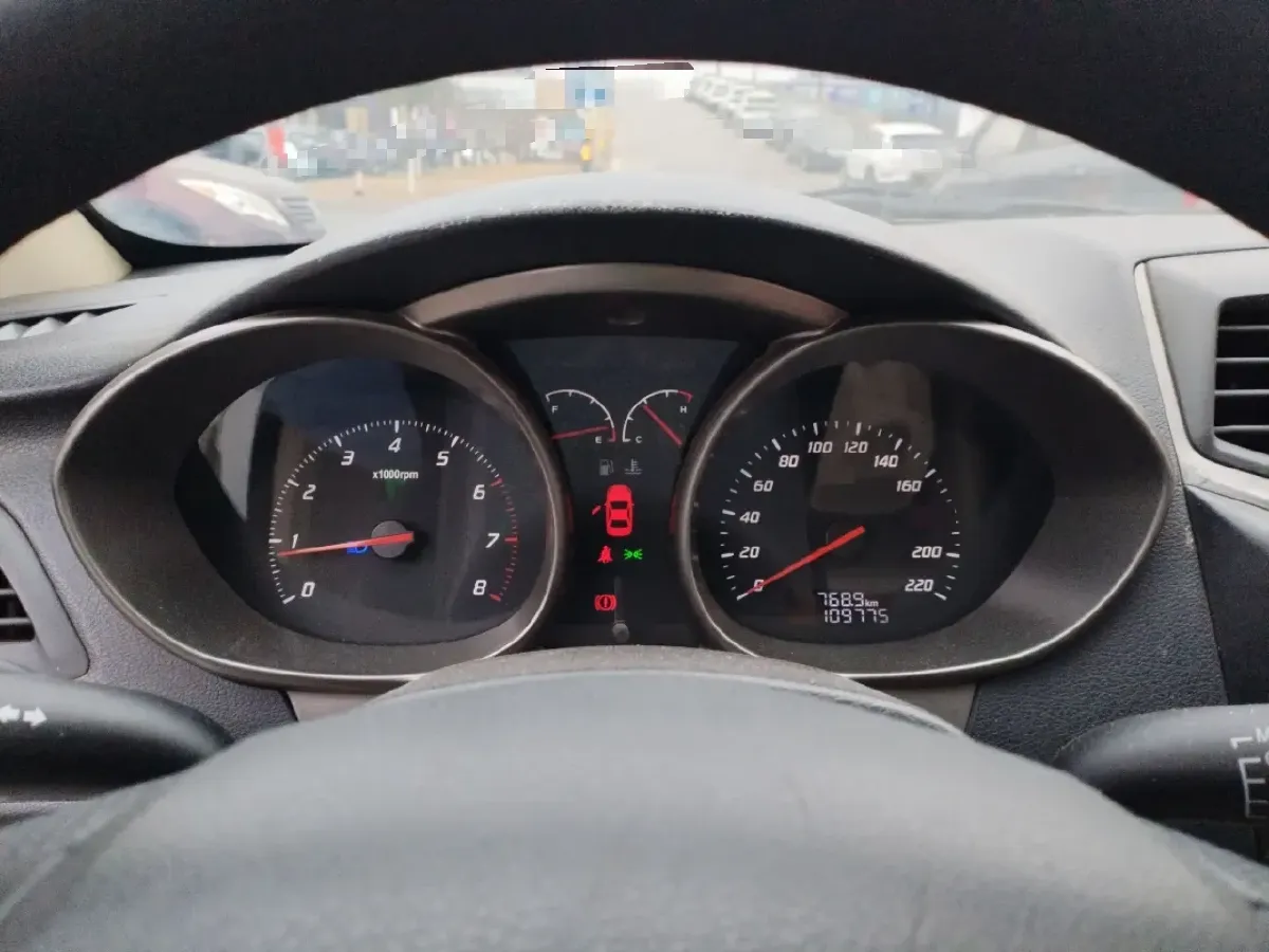 2015 HaiMa M3 1.5L 112HP L4 5MT,autocango,china used car exporter,china ev exporter,chinese used car exporter,chinese used ev exporter