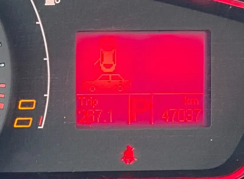 2012 Roewe 550 1.8L 133HP L4 5AT,autocango,china used car exporter,china ev exporter,chinese used car exporter,chinese used ev exporter