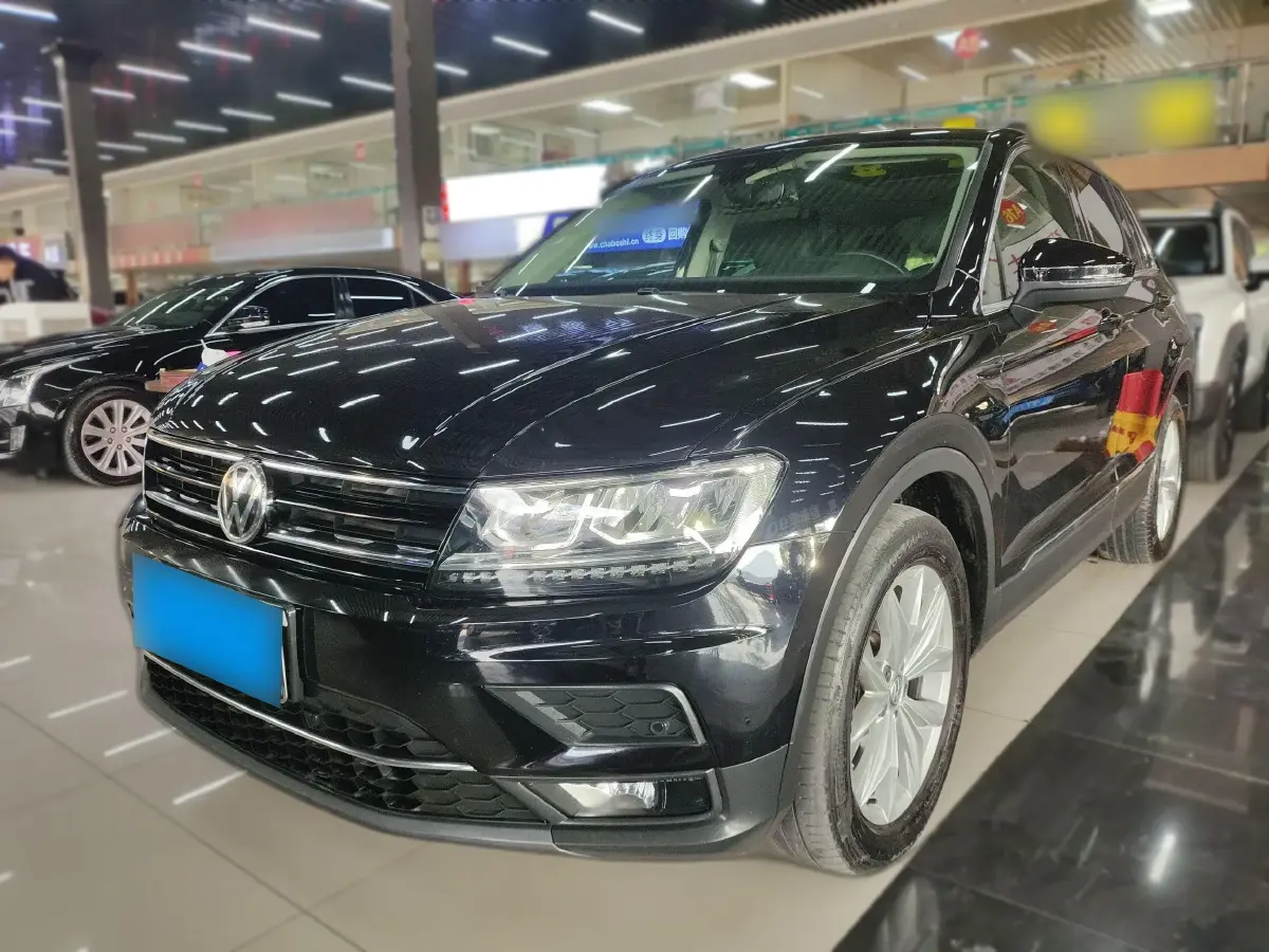 2018 Volkswagen Tiguan 2.0T 180HP L4 7DCT