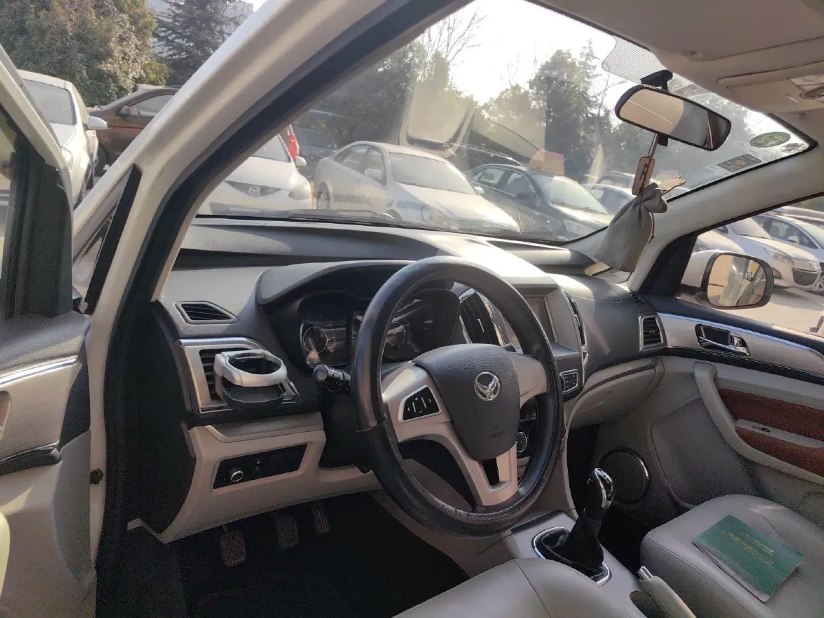 2016 BAIC Hyosow H3 1.5L 114HP L4 5MT,autocango,china used car exporter,china ev exporter,chinese used car exporter,chinese used ev exporter