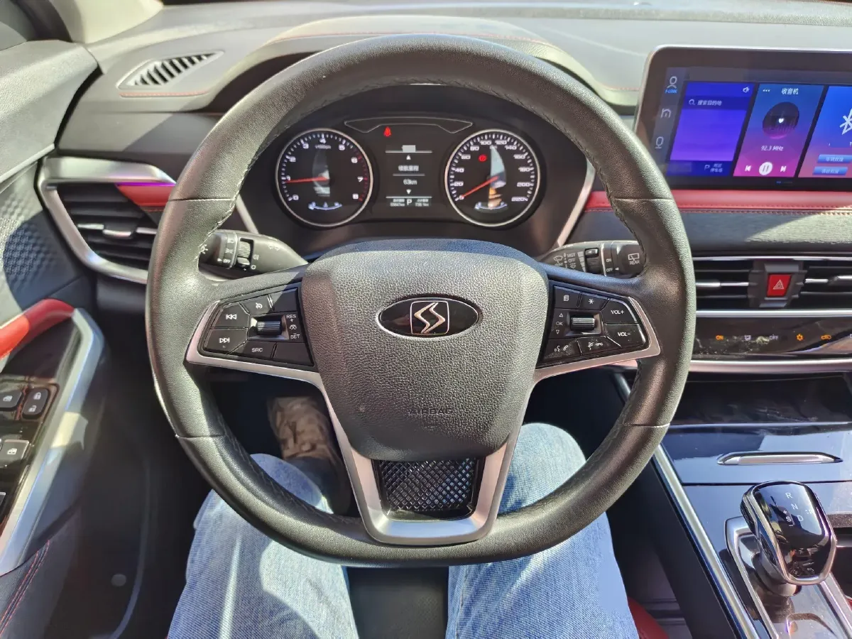 2021 Sehol X8 1.5T 184HP L4 6DCT,autocango,china used car exporter,china ev exporter,chinese used car exporter,chinese used ev exporter