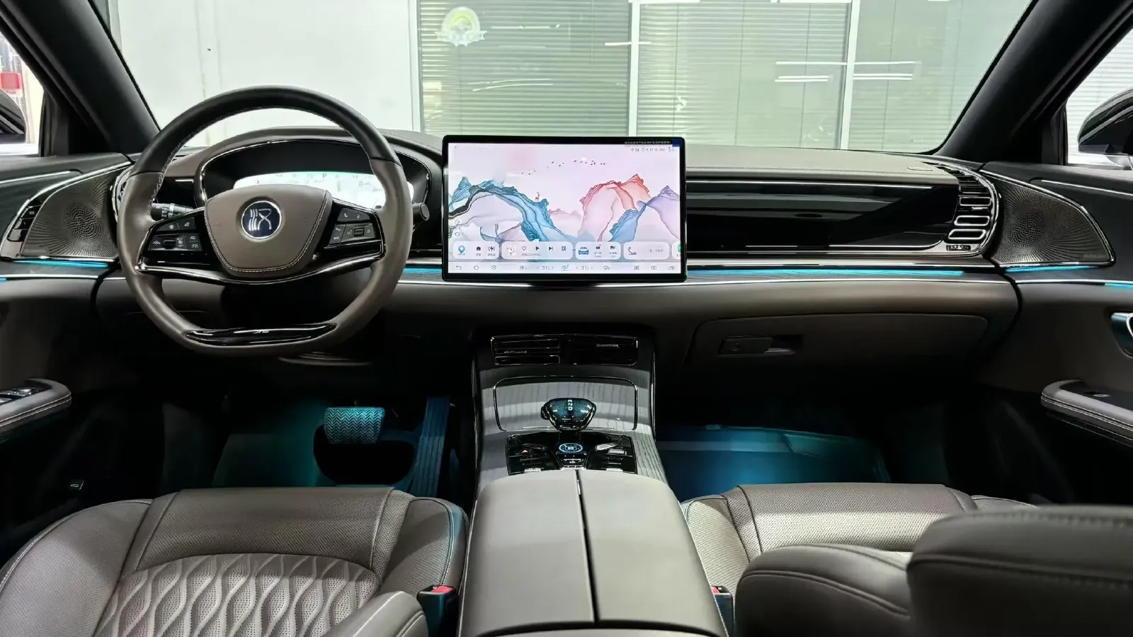 2024 BYD Han 1.5T 139HP L4 E-CVT PHEV 18.316KWH,autocango,china used car exporter,china ev exporter,chinese used car exporter,chinese used ev exporter