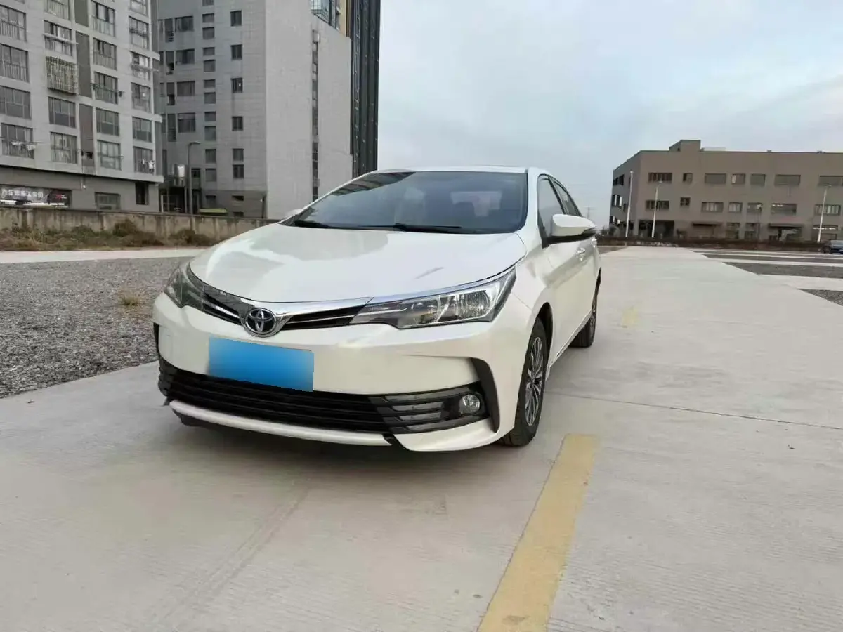 2017 Toyota Corolla 1.2T 116HP L4 CVT