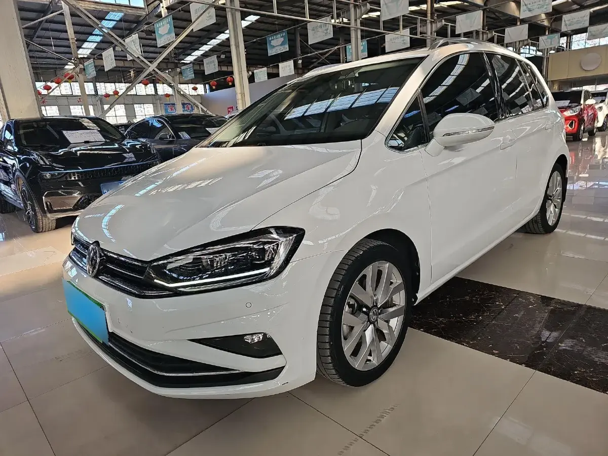 2019 Volkswagen Golf Sportsvan 1.4T 150HP L4 7DCT