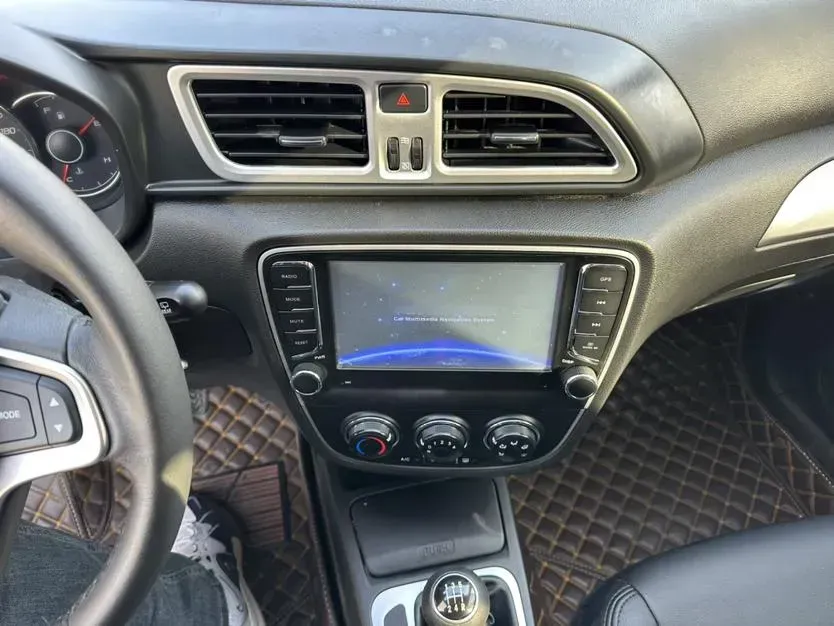 2016 FAW Jumpal D60 1.5L 102HP L4 5MT,autocango,china used car exporter,china ev exporter,chinese used car exporter,chinese used ev exporter