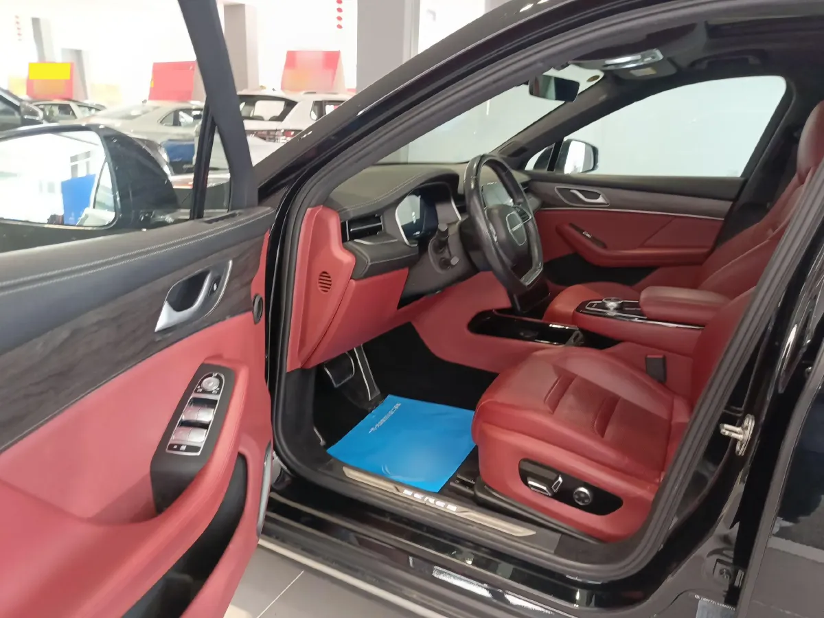 2021 SERES SF5 Range Extended 112HP REEV 35KWH,autocango,china used car exporter,china ev exporter,chinese used car exporter,chinese used ev exporter