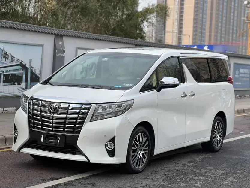 2018 Toyota Alphard 3.5L 275HP V6 6AT