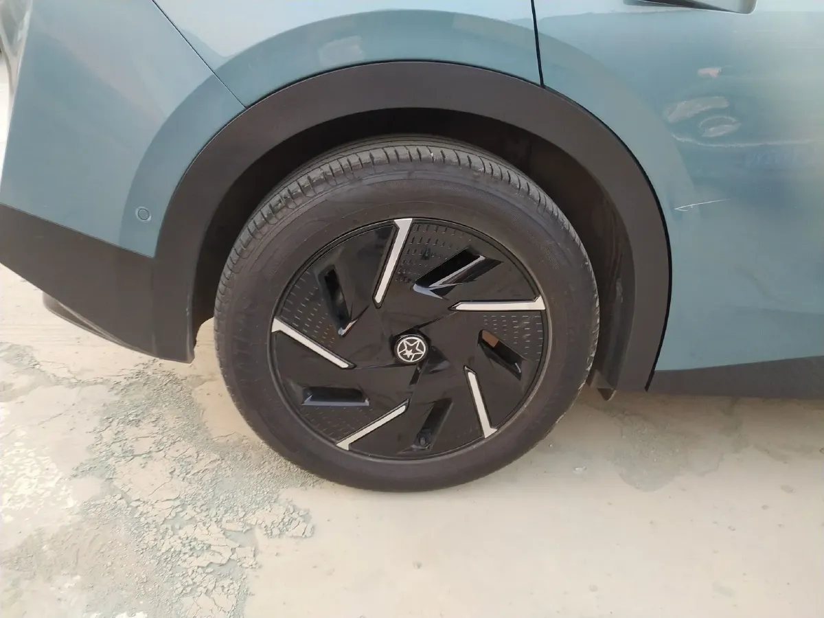 2023 Venucia VX6 BEV 62KWH,autocango,china used car exporter,china ev exporter,chinese used car exporter,chinese used ev exporter