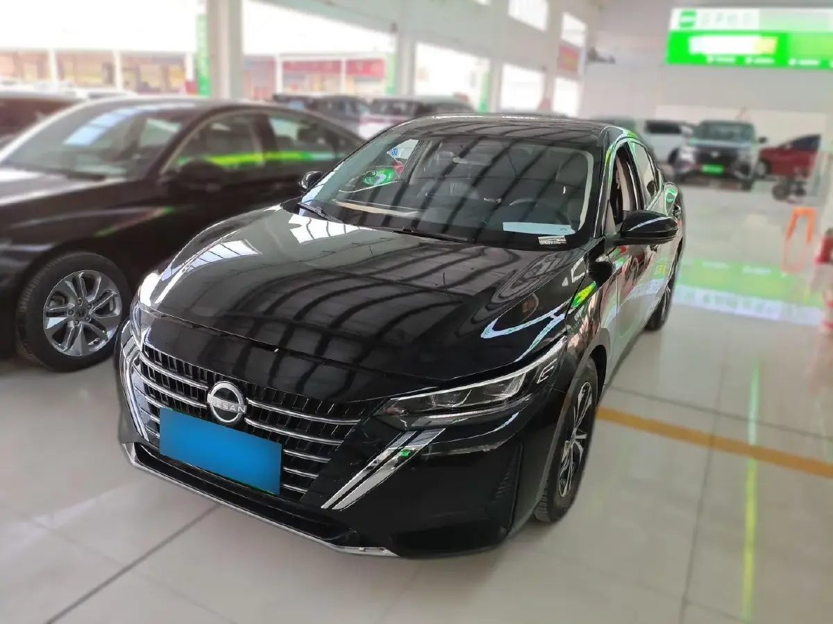 2023 Nissan Sylphy 1.6L 135HP L4 CVT