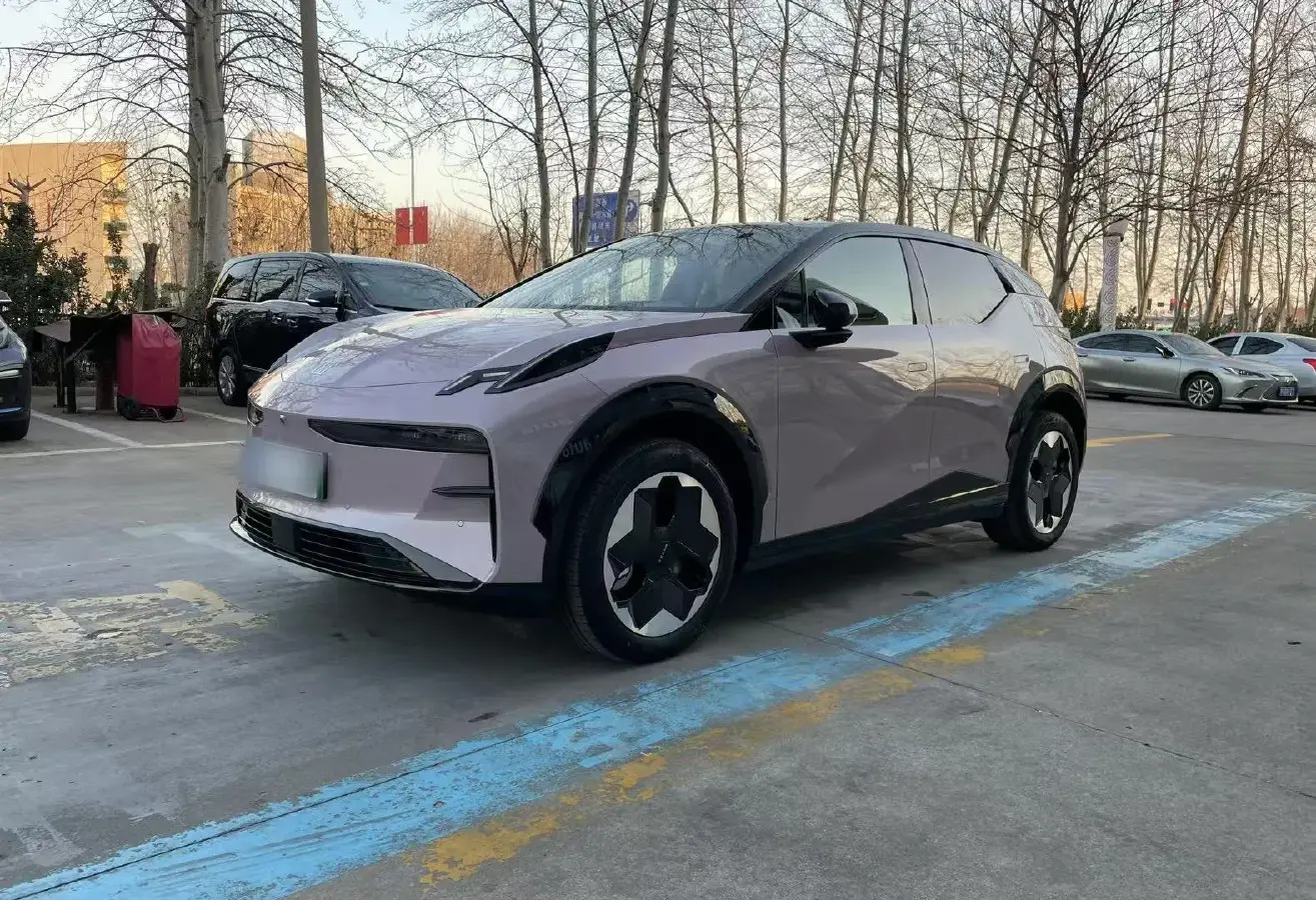 2025 Zeekr X BEV 66KWH
