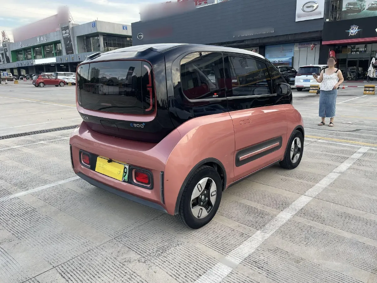2020 BaoJun E300 BEV 31.9KWH,autocango,china used car exporter,china ev exporter,chinese used car exporter,chinese used ev exporter