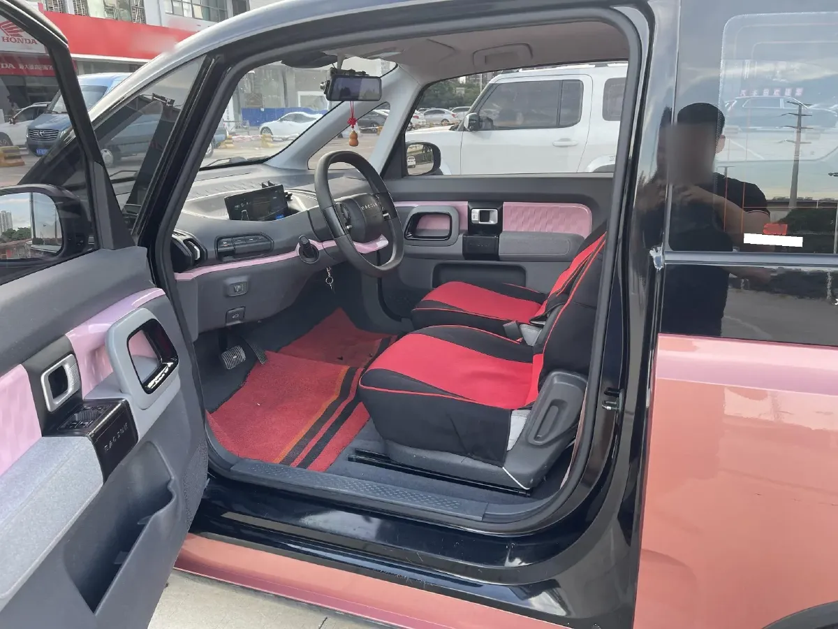 2020 BaoJun E300 BEV 31.9KWH,autocango,china used car exporter,china ev exporter,chinese used car exporter,chinese used ev exporter