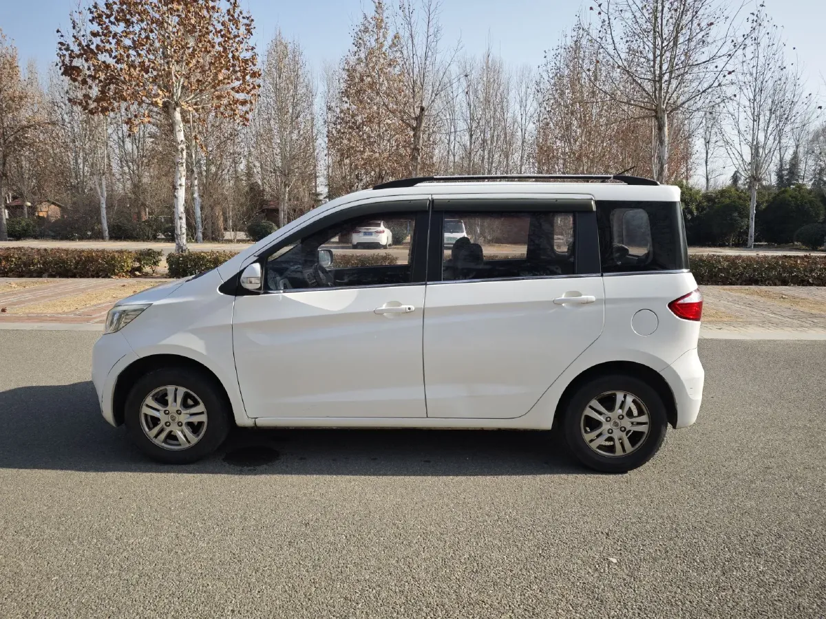 2013 ChangAn Oshan Eulove 1.2L 90HP L4 5MT,autocango,china used car exporter,china ev exporter,chinese used car exporter,chinese used ev exporter
