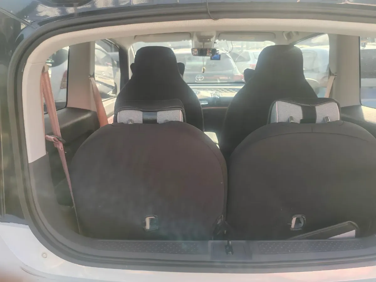 2020 BaoJun E300 BEV 31.9KWH,autocango,china used car exporter,china ev exporter,chinese used car exporter,chinese used ev exporter