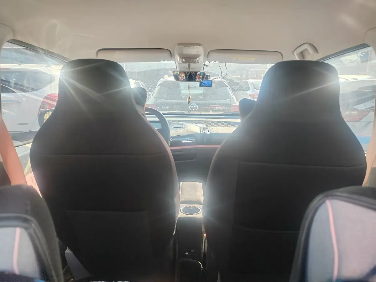 2020 BaoJun E300 BEV 31.9KWH,autocango,china used car exporter,china ev exporter,chinese used car exporter,chinese used ev exporter