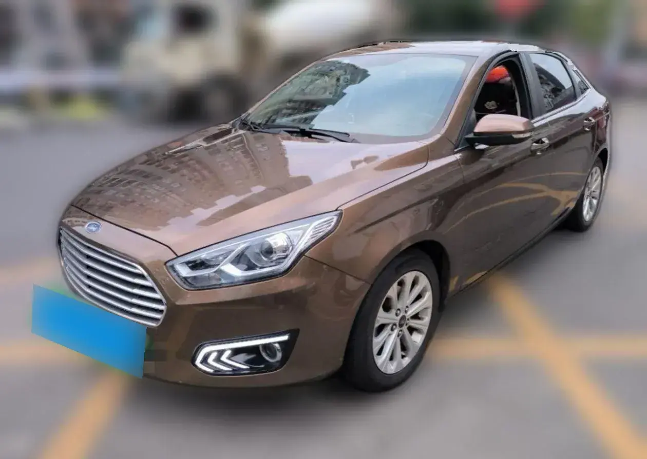 2015 Ford Escort 1.5L 113HP L4 5MT