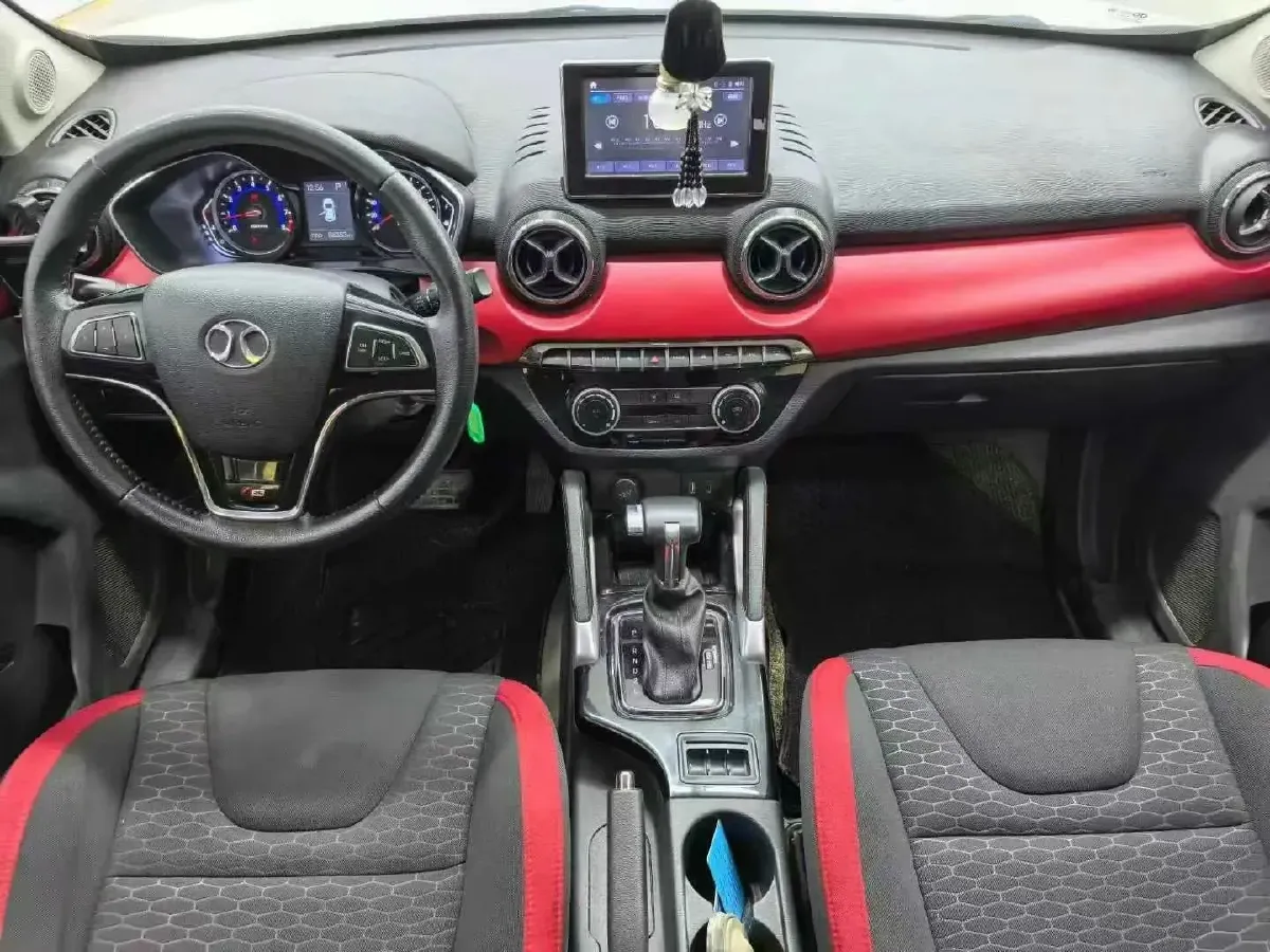 2016 BeiJing Auto Senova X35 1.5L 116HP L4 4AT,autocango,china used car exporter,china ev exporter,chinese used car exporter,chinese used ev exporter