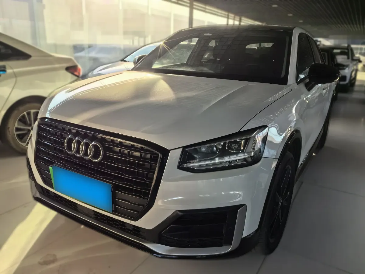 2021 Audi Q2L 1.4T 150HP L4 7DCT,autocango,china used car exporter,china ev exporter,chinese used car exporter,chinese used ev exporter