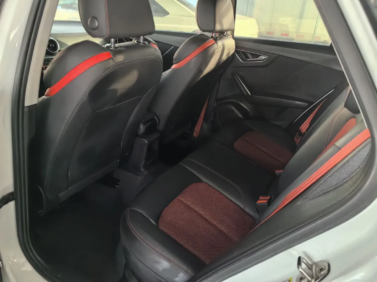 2021 Audi Q2L 1.4T 150HP L4 7DCT,autocango,china used car exporter,china ev exporter,chinese used car exporter,chinese used ev exporter