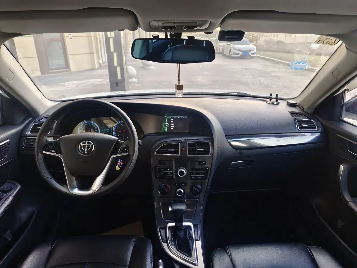 2014 Brilliance Auto V5 1.6L 118HP L4 5AT,autocango,china used car exporter,china ev exporter,chinese used car exporter,chinese used ev exporter