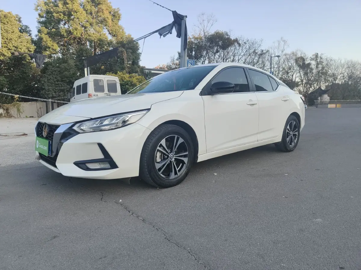 2022 Nissan Sylphy 1.6L 135HP L4 CVT