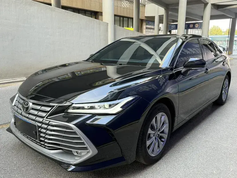 2024 Toyota Avalon 2.0L 173HP L4 CVT
