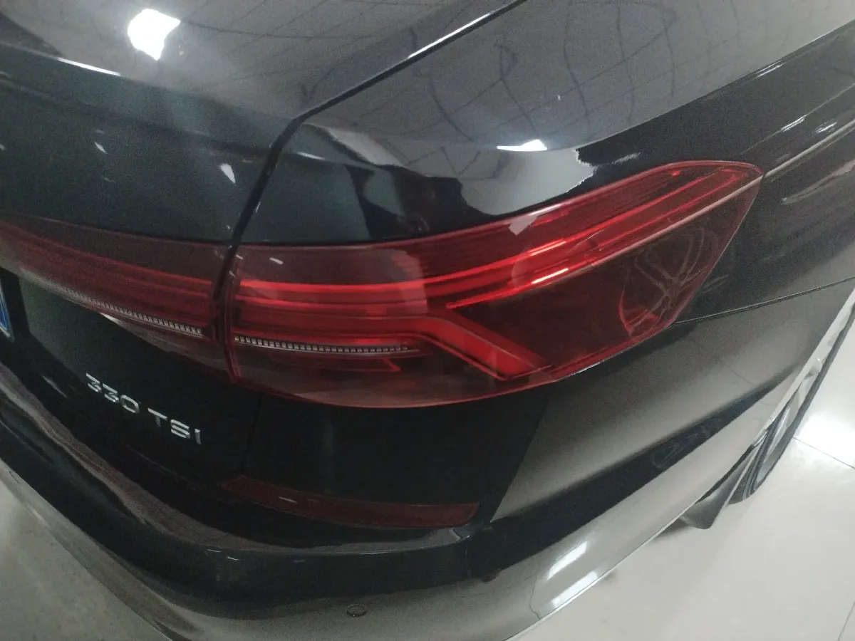 2020 Volkswagen Passat 2.0T 186HP L4 7DCT,autocango,china used car exporter,china ev exporter,chinese used car exporter,chinese used ev exporter
