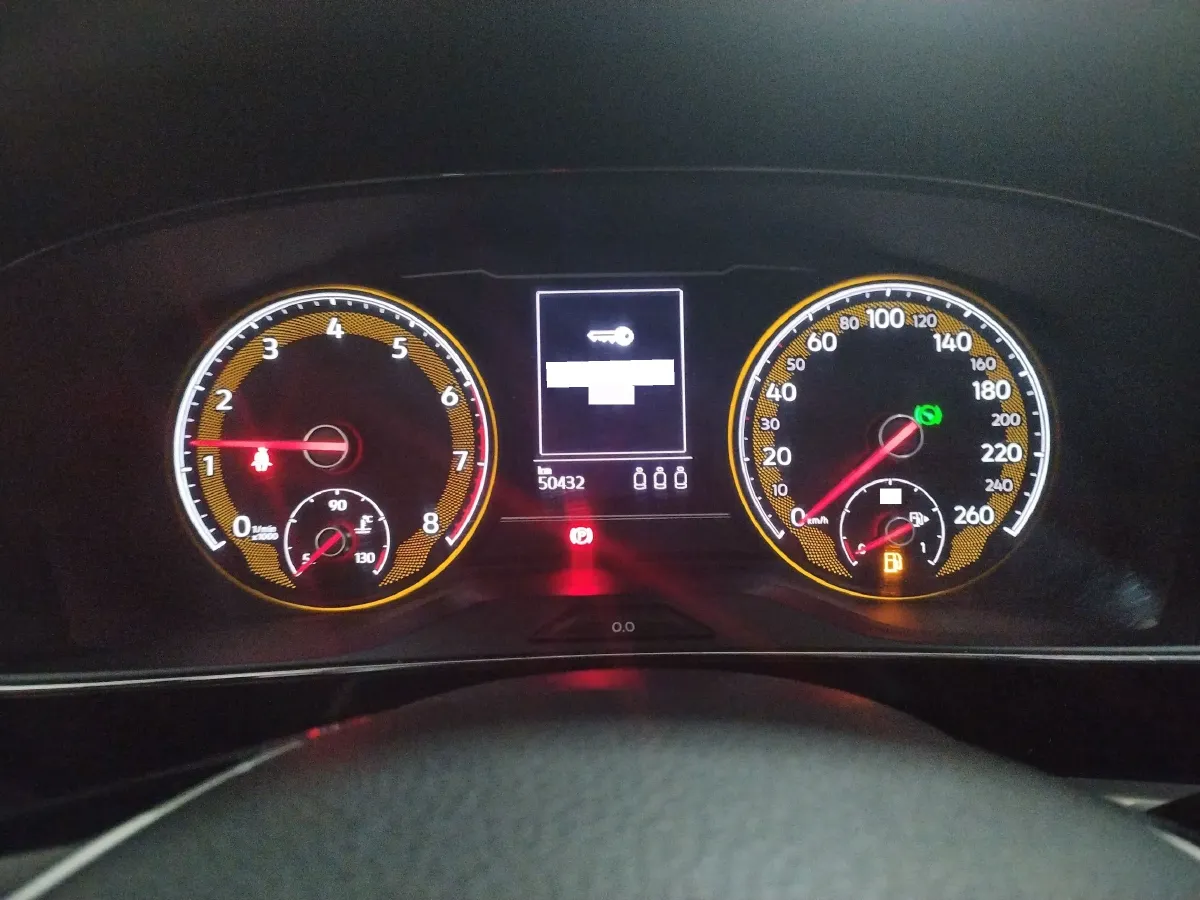 2020 Volkswagen Passat 2.0T 186HP L4 7DCT,autocango,china used car exporter,china ev exporter,chinese used car exporter,chinese used ev exporter