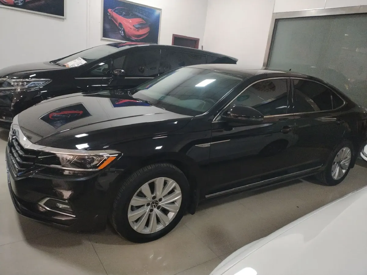 2020 Volkswagen Passat 2.0T 186HP L4 7DCT,autocango,china used car exporter,china ev exporter,chinese used car exporter,chinese used ev exporter