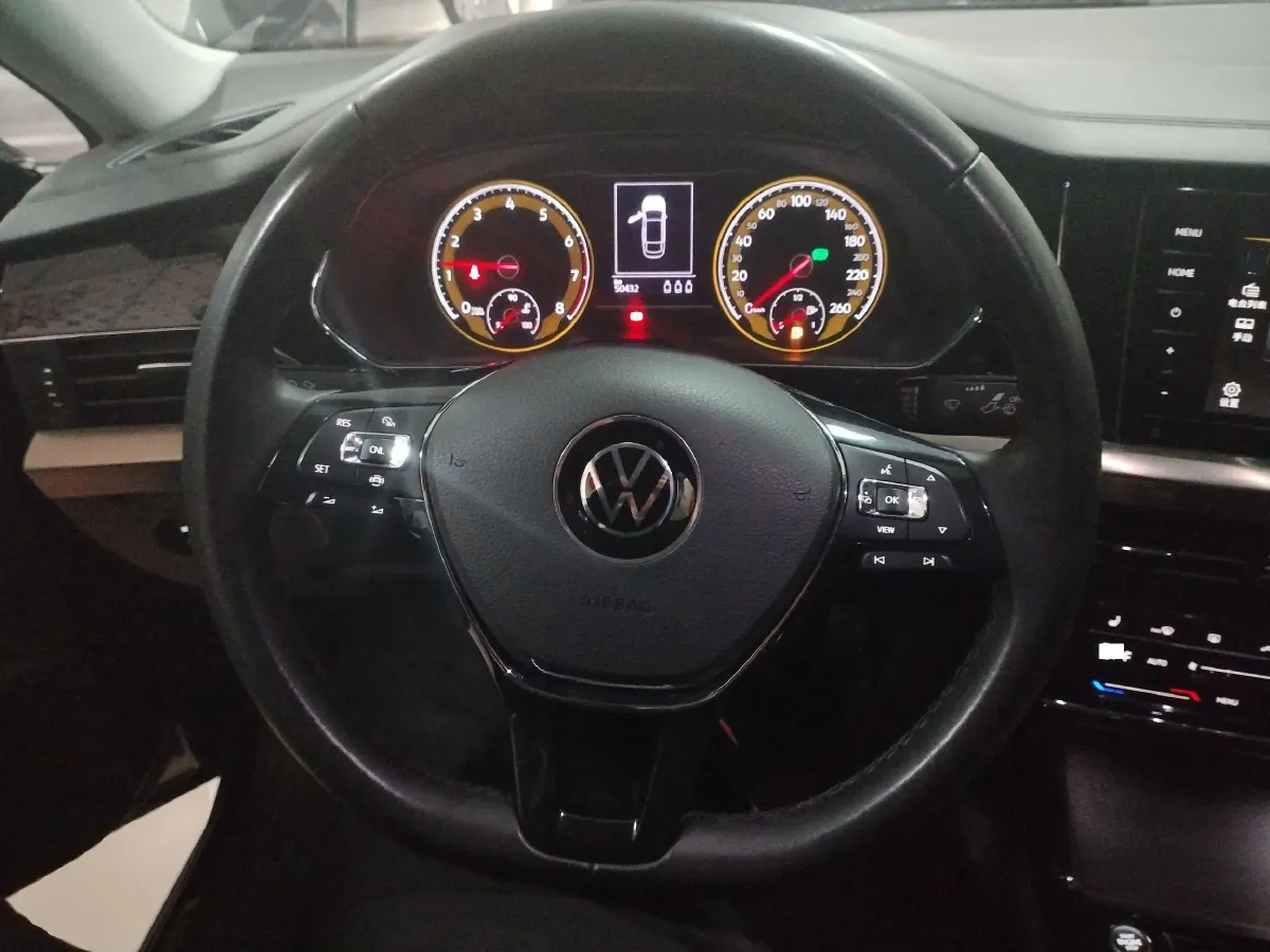 2020 Volkswagen Passat 2.0T 186HP L4 7DCT,autocango,china used car exporter,china ev exporter,chinese used car exporter,chinese used ev exporter