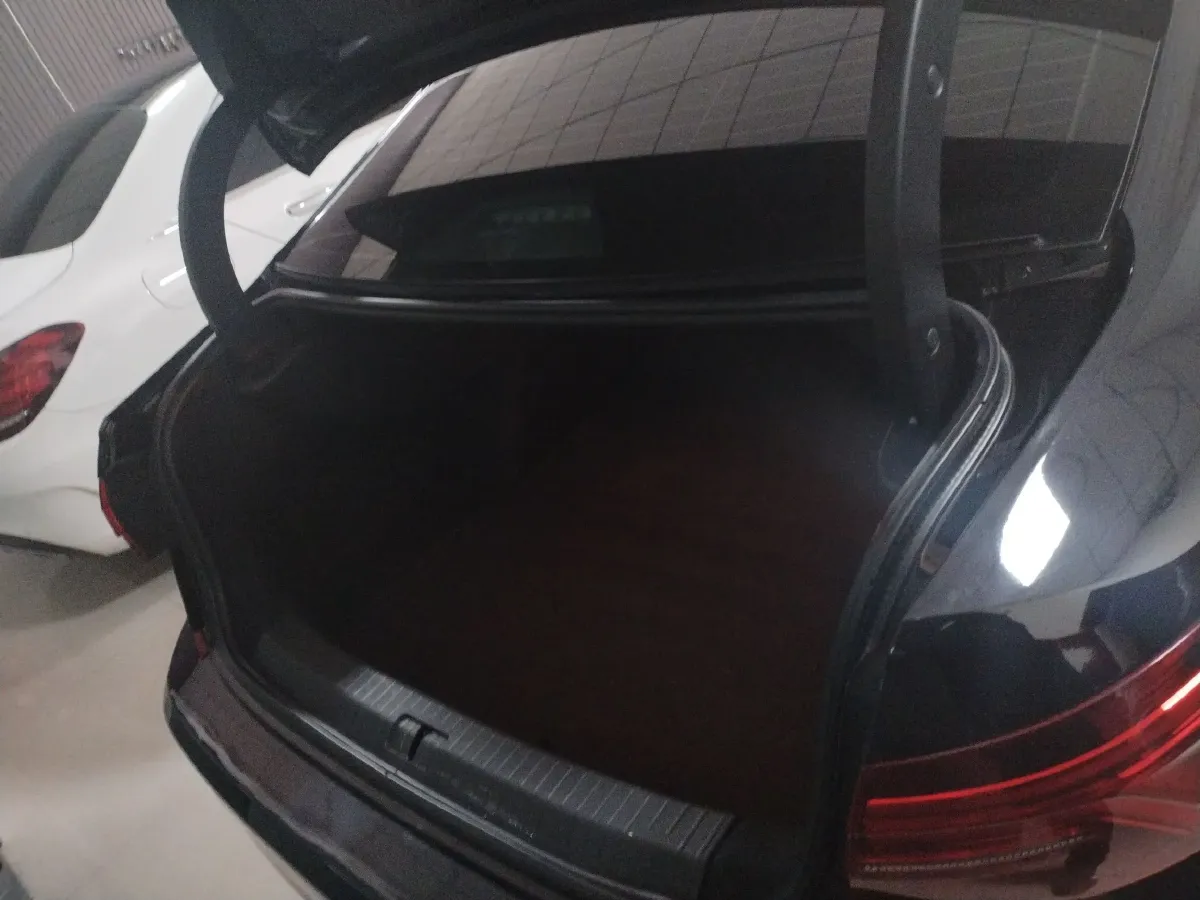 2020 Volkswagen Passat 2.0T 186HP L4 7DCT,autocango,china used car exporter,china ev exporter,chinese used car exporter,chinese used ev exporter