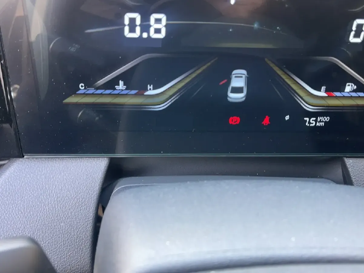 2022 Bestune B70 1.5T 169HP L4 7DCT,autocango,china used car exporter,china ev exporter,chinese used car exporter,chinese used ev exporter