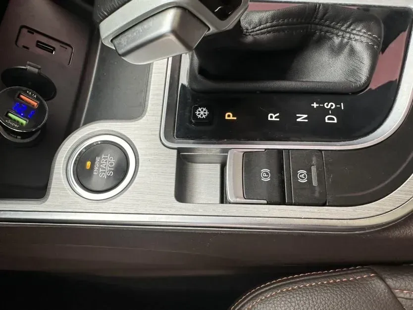 2017 DongFeng Forthing Joyear X5 1.5T 150HP L4 CVT,autocango,china used car exporter,china ev exporter,chinese used car exporter,chinese used ev exporter