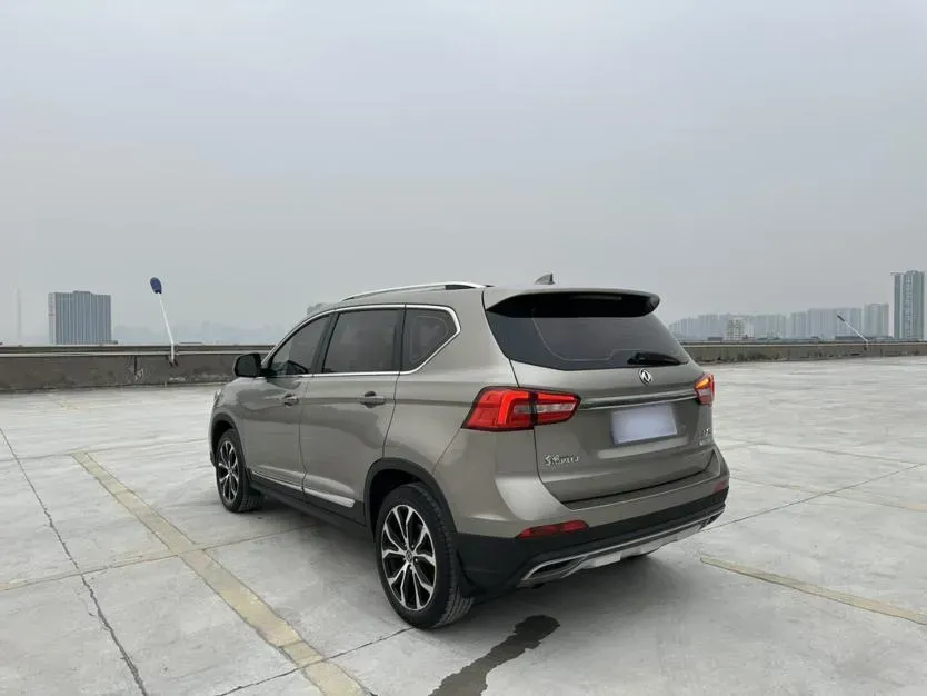 2017 DongFeng Forthing Joyear X5 1.5T 150HP L4 CVT,autocango,china used car exporter,china ev exporter,chinese used car exporter,chinese used ev exporter