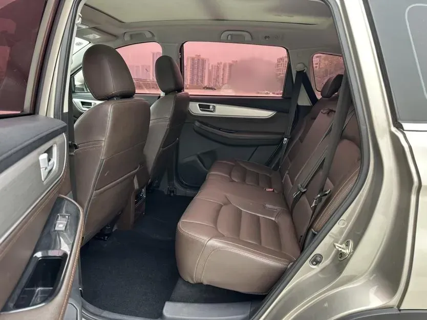 2017 DongFeng Forthing Joyear X5 1.5T 150HP L4 CVT,autocango,china used car exporter,china ev exporter,chinese used car exporter,chinese used ev exporter