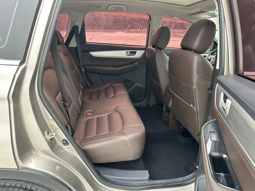 2017 DongFeng Forthing Joyear X5 1.5T 150HP L4 CVT,autocango,china used car exporter,china ev exporter,chinese used car exporter,chinese used ev exporter