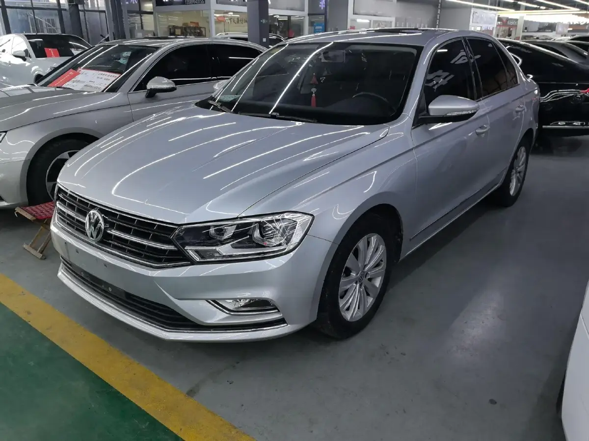 2018 Volkswagen Bora 1.5L 110HP L4 6AT