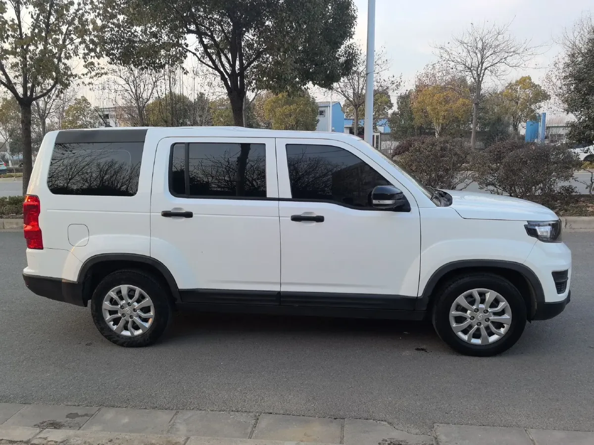 2020 ChangAn Oshan X70A 1.5L 107HP L4 5MT,autocango,china used car exporter,china ev exporter,chinese used car exporter,chinese used ev exporter