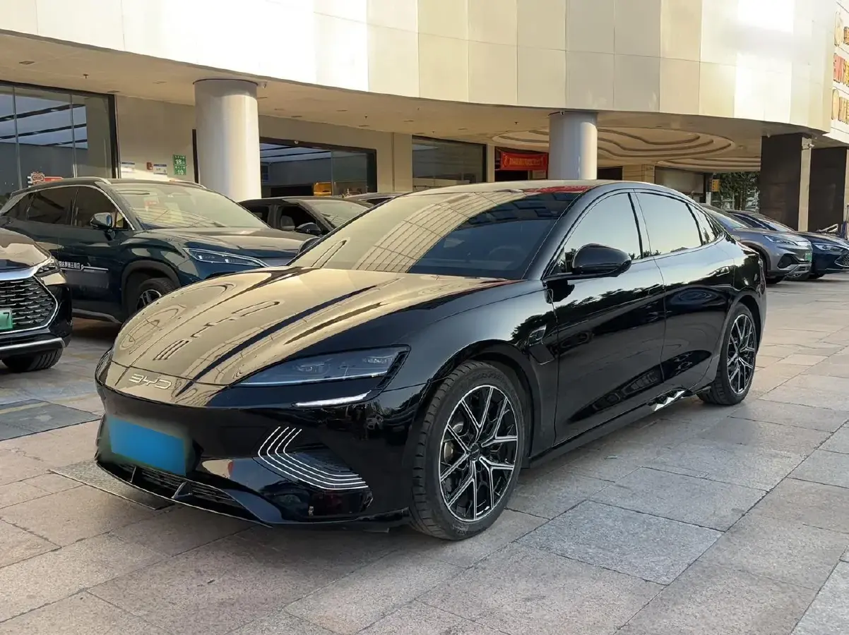 2023 BYD Seal BEV 82.5KWH