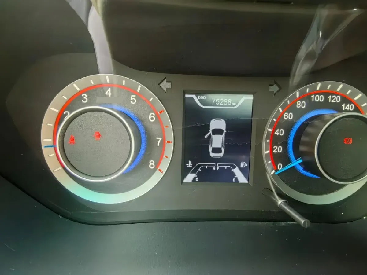 2017 HaiMa Family 1.6L 125HP L4 6MT,autocango,china used car exporter,china ev exporter,chinese used car exporter,chinese used ev exporter