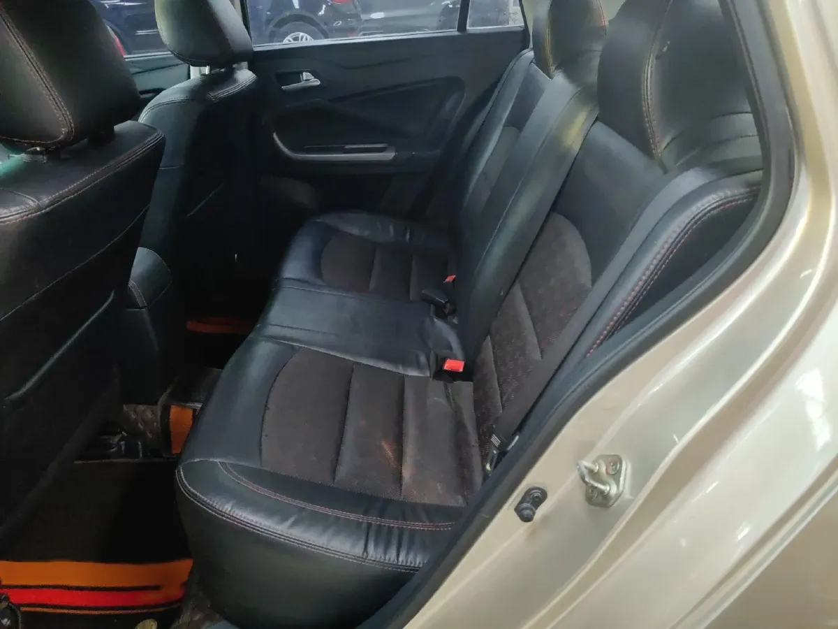 2017 HaiMa Family 1.6L 125HP L4 6MT,autocango,china used car exporter,china ev exporter,chinese used car exporter,chinese used ev exporter