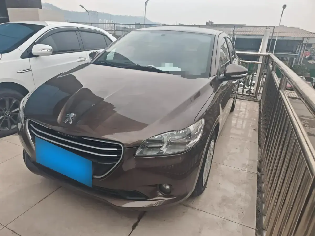 2016 Peugeot 301 1.6L 117HP L4 5MT