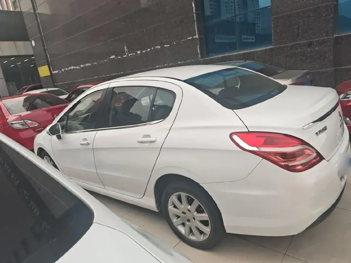 2013 Peugeot 308 1.6L 117HP L4 4AT,autocango,china used car exporter,china ev exporter,chinese used car exporter,chinese used ev exporter