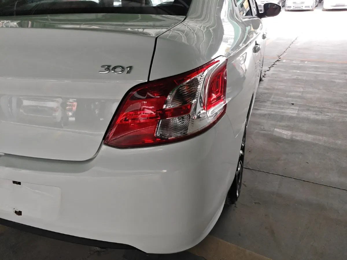 2014 Peugeot 301 1.6L 117HP L4 4AT,autocango,china used car exporter,china ev exporter,chinese used car exporter,chinese used ev exporter