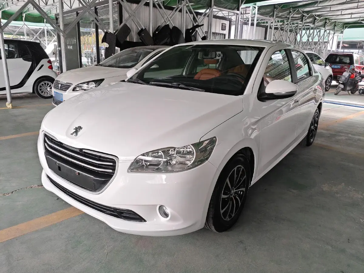 2014 Peugeot 301 1.6L 117HP L4 4AT