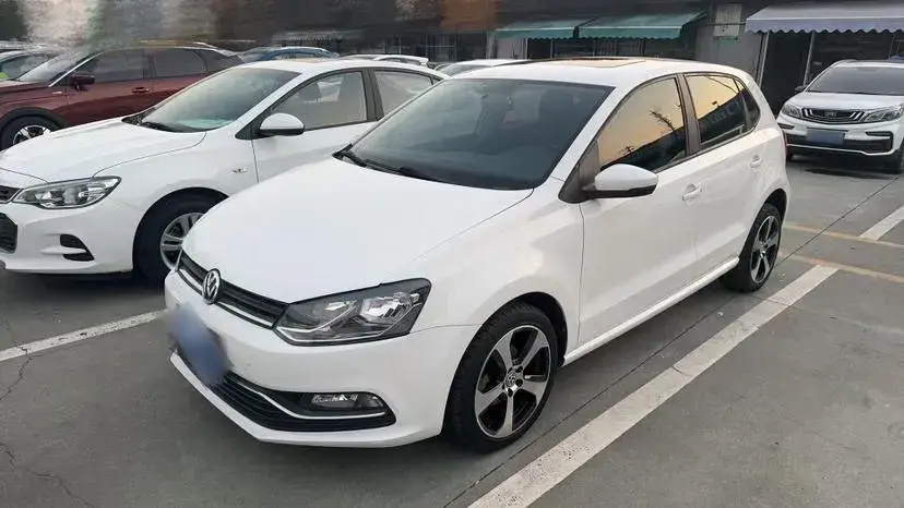 2018 Volkswagen Polo 1.5L 110HP L4 6AT