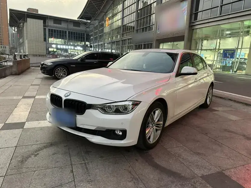 2016 BMW 3 Series 2.0T 184HP L4 8AT